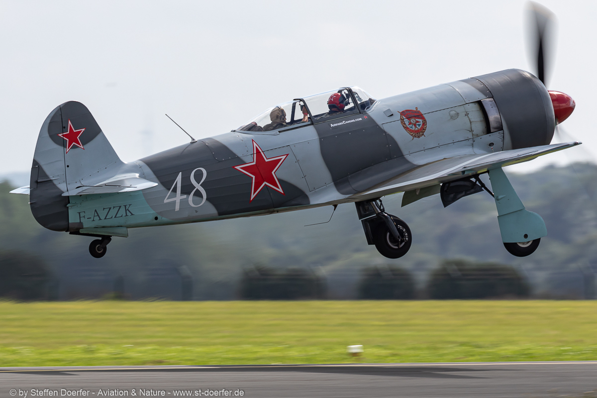 244IW5A1945