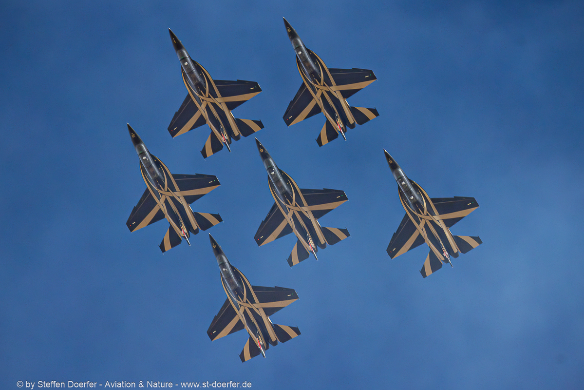 143CAA_3784