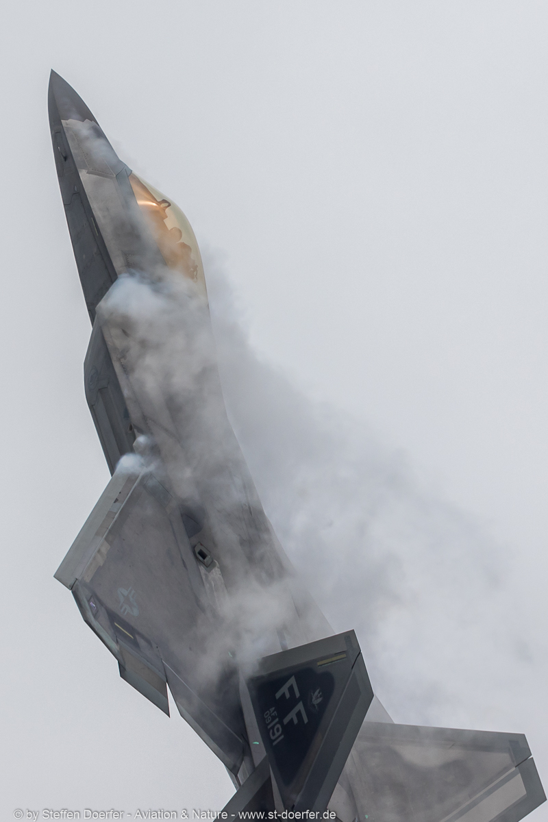 280JH3A7075