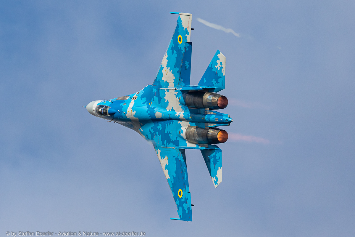 560JH3A4530