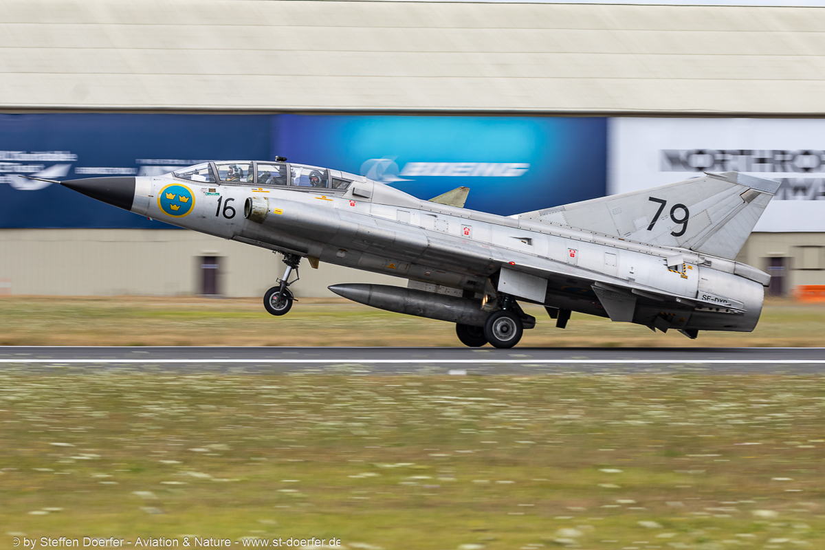 860JH3A8305