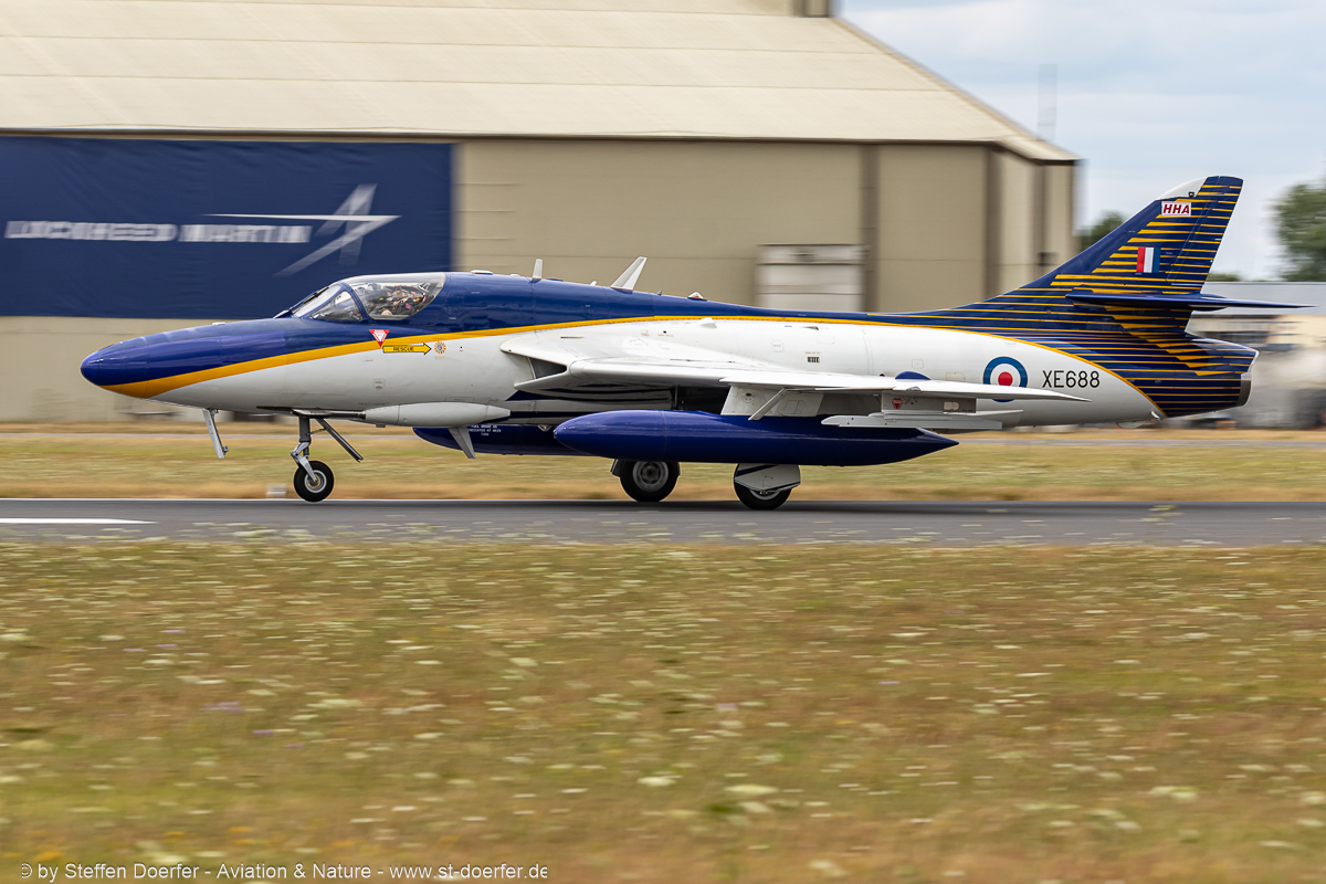 880JH3A8169