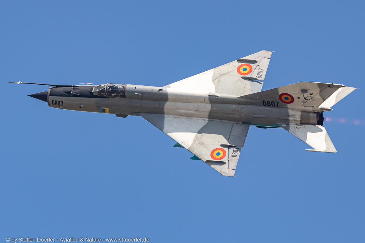 241IW5A5693