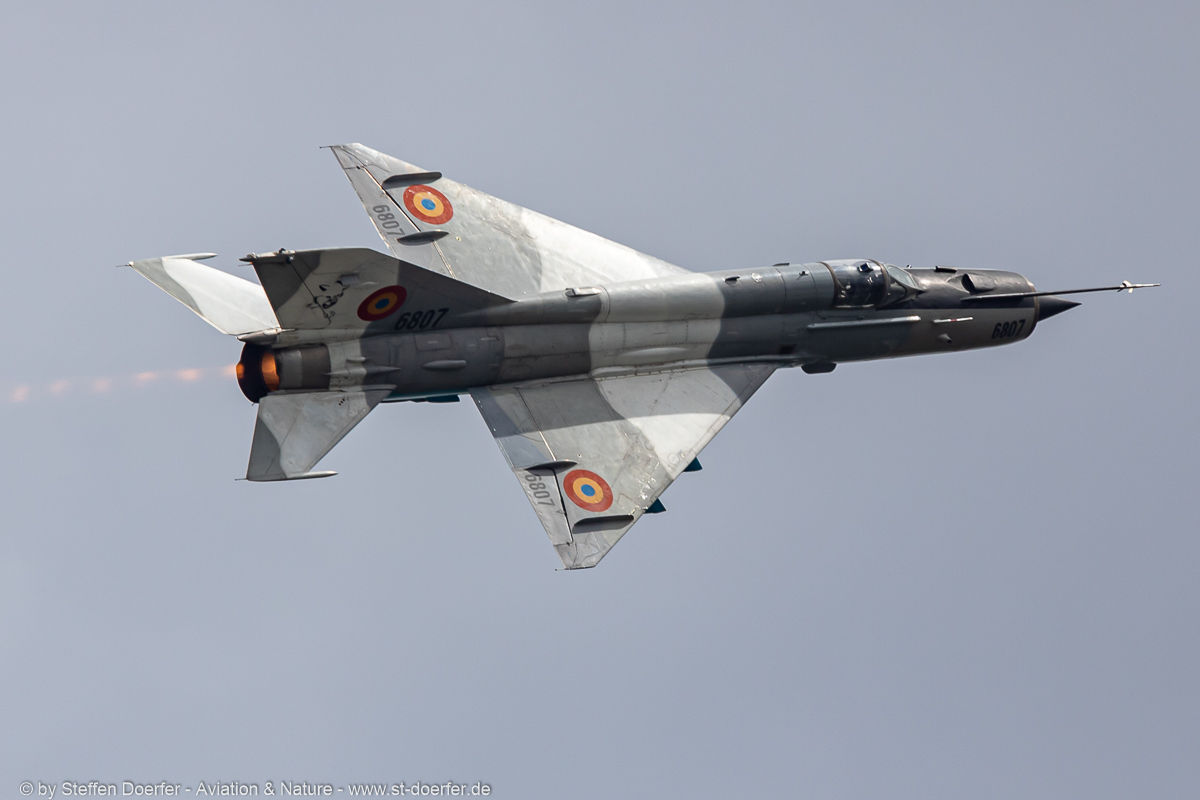 242IW5A3252