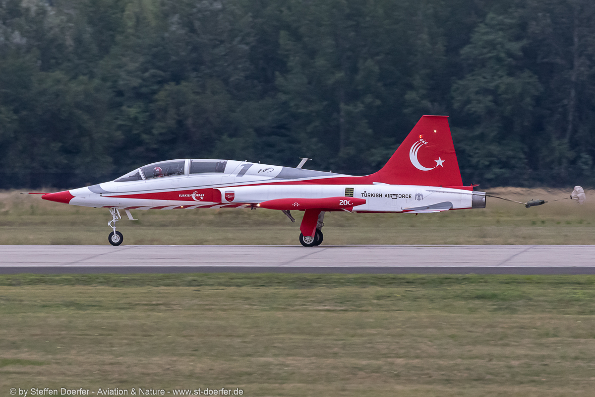 610JH3A2830