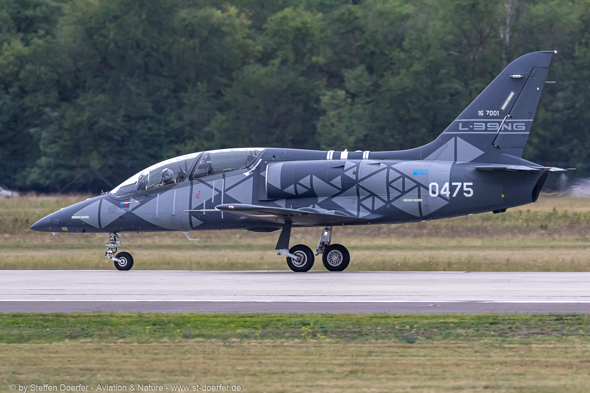 621IW5A5242
