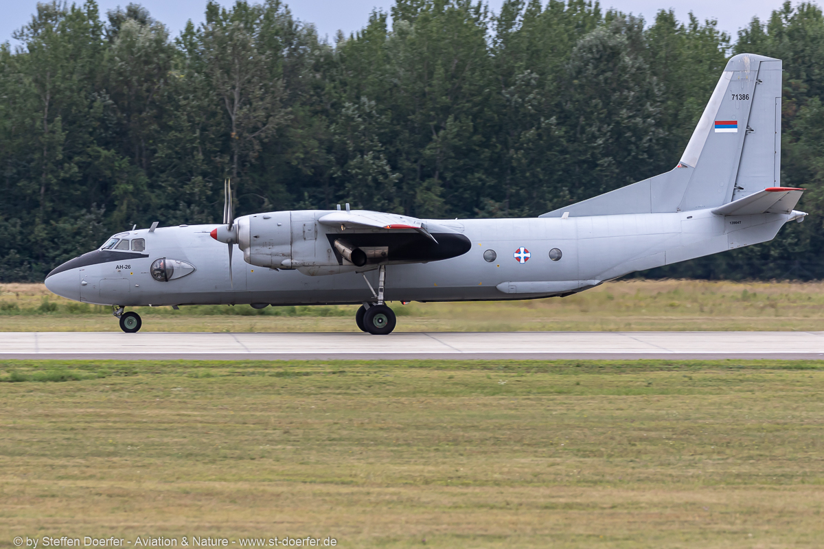 701JH3A5872