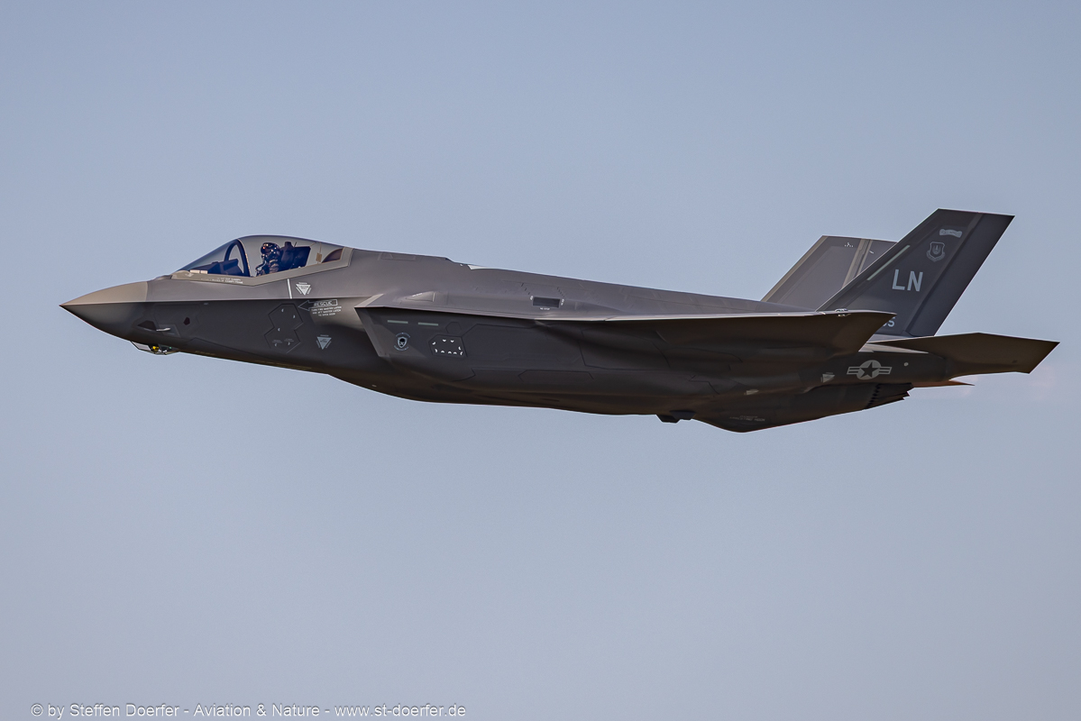 500-0Y2A8431