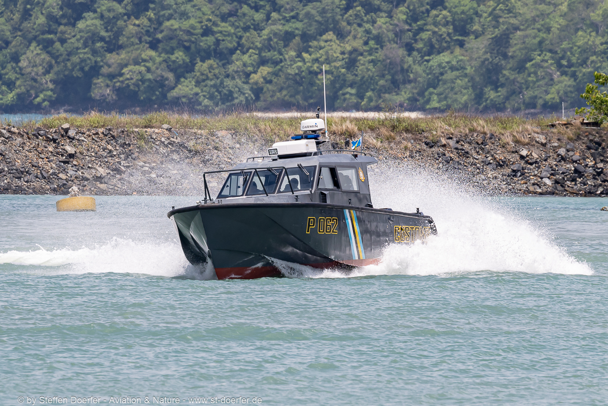502-0Y2A4432