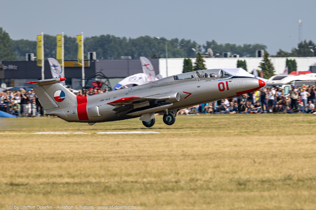 220-7U6A7376