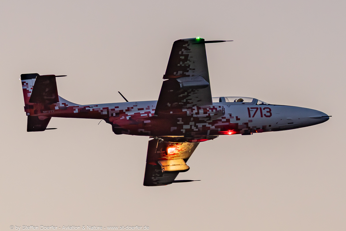 662CAB_3195
