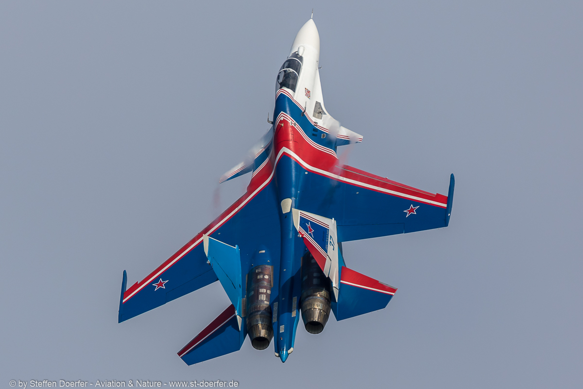 267JH3A7174