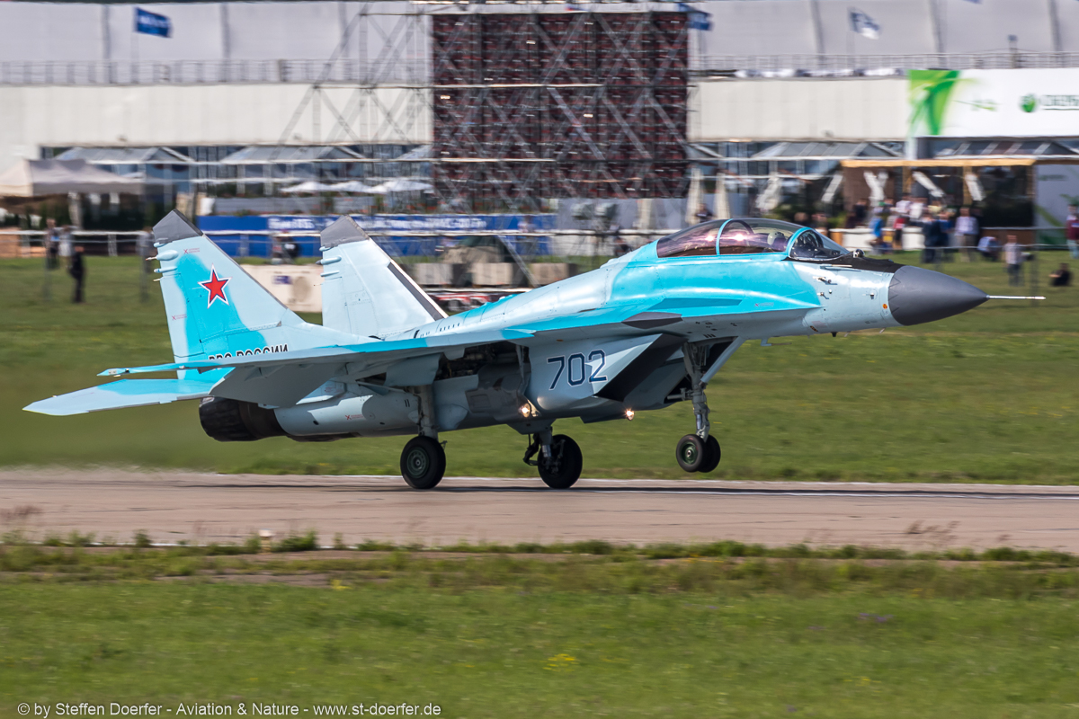 361IW5A2796