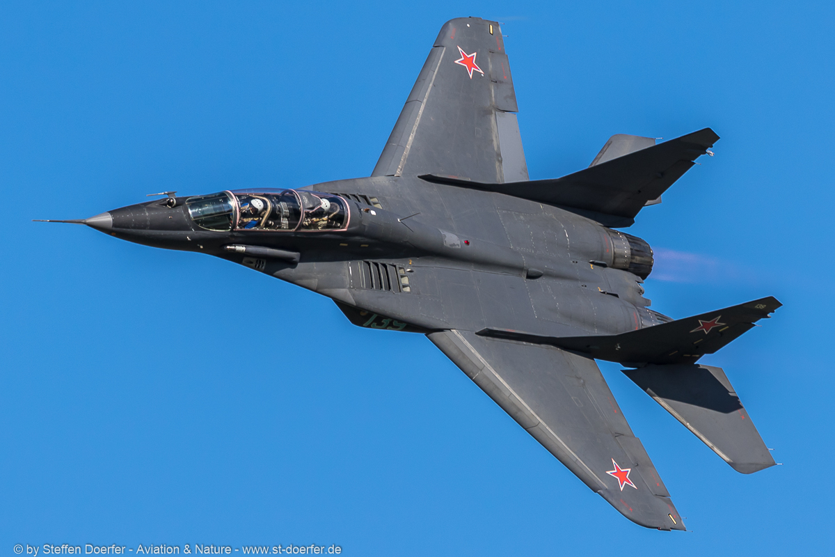 722IW5A8774
