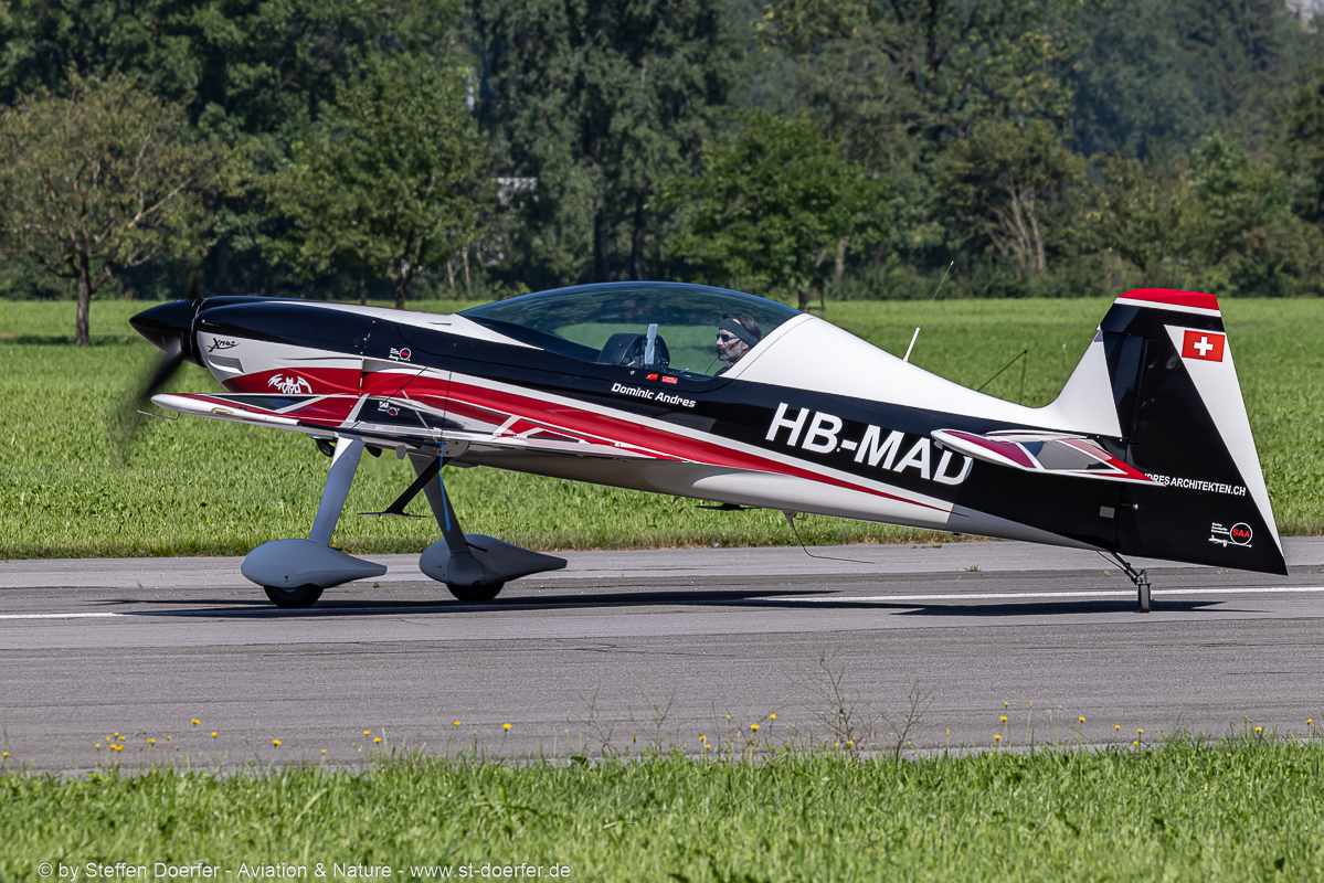 201-0Y2A2925