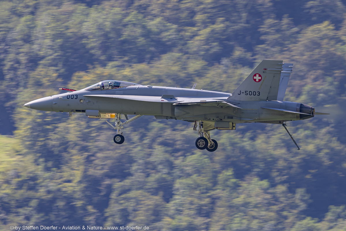 420-0Y2A5496