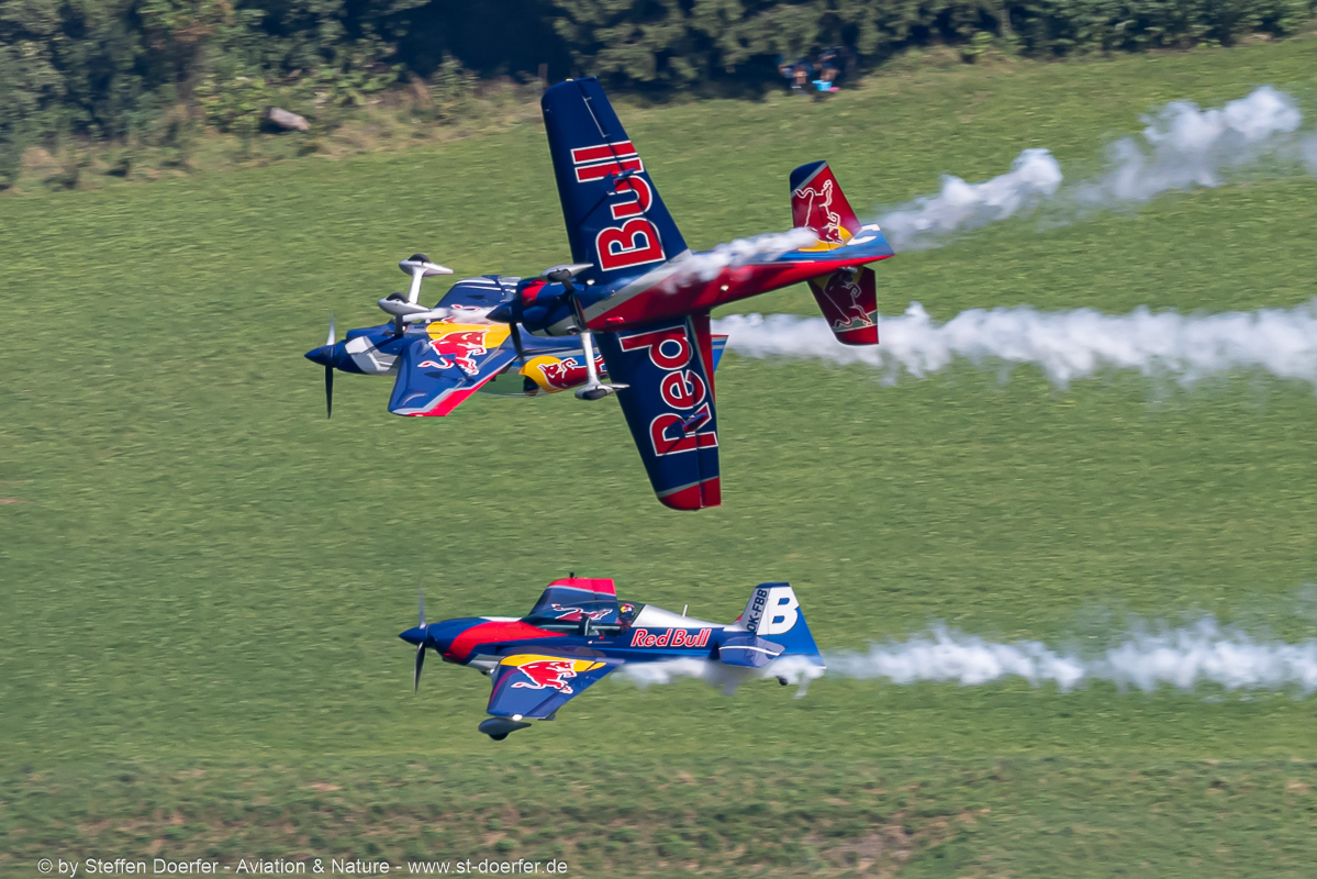 529-0Y2A1437