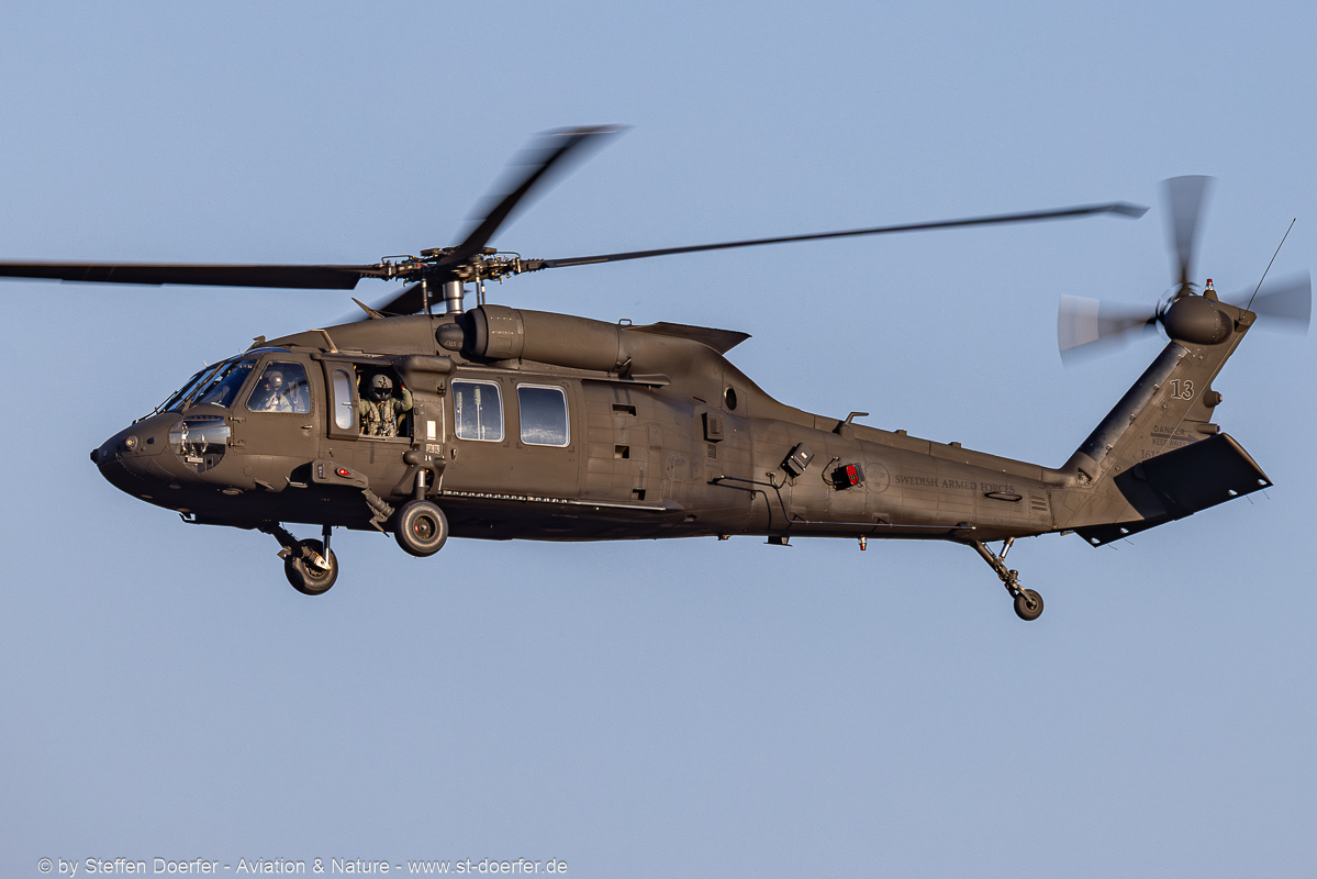 220CAA_6530