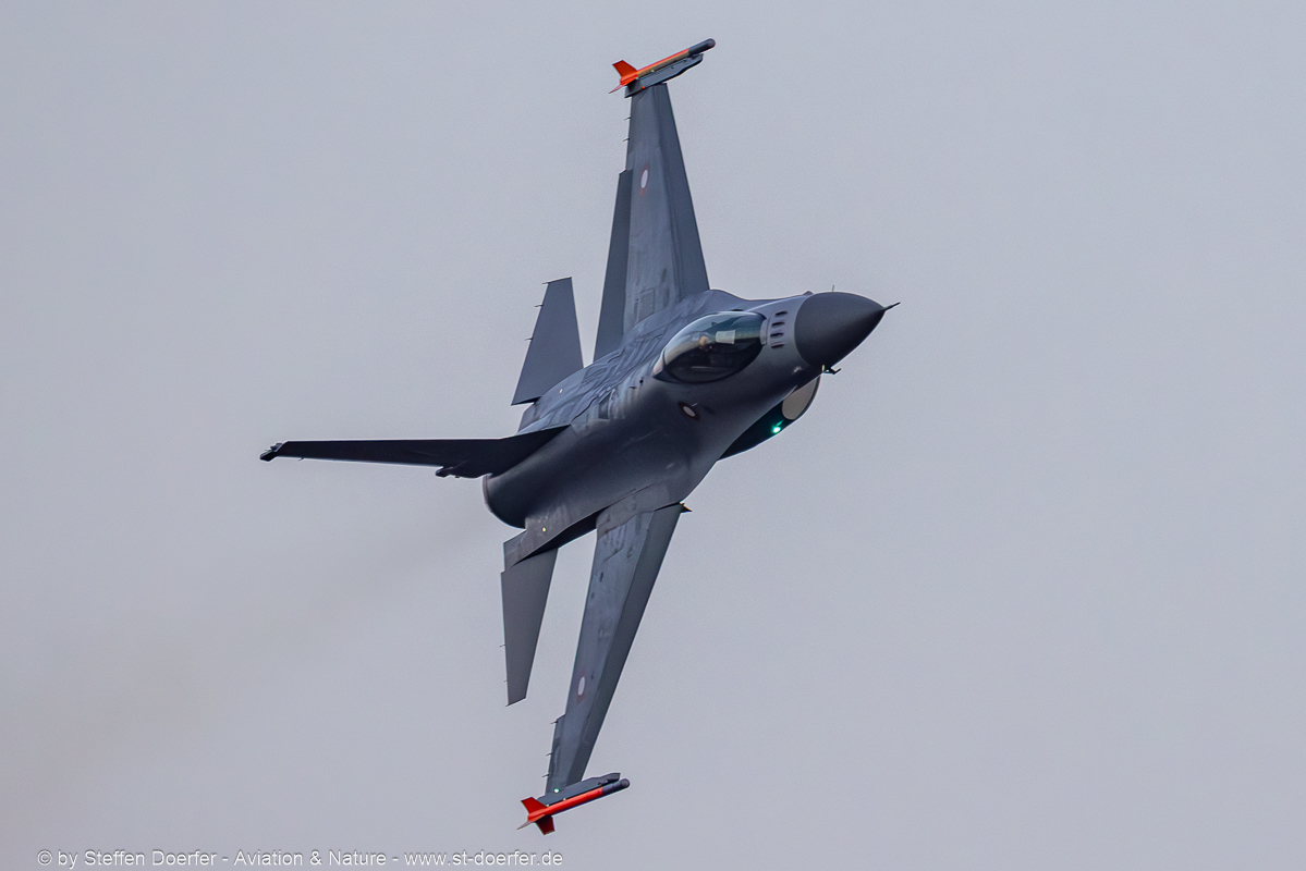 300CAA_8034
