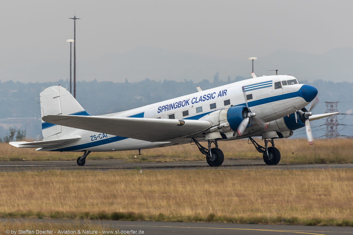 702JH3A3635
