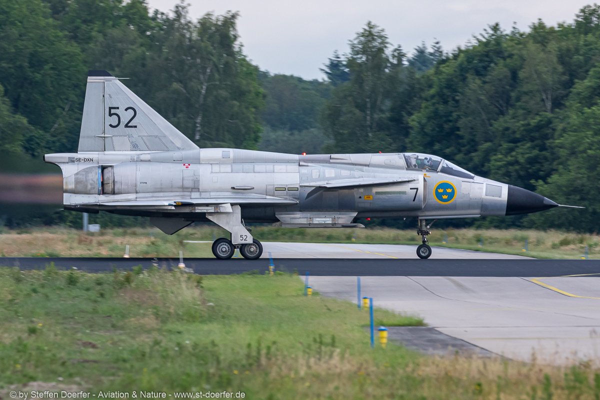 240IW5A9937