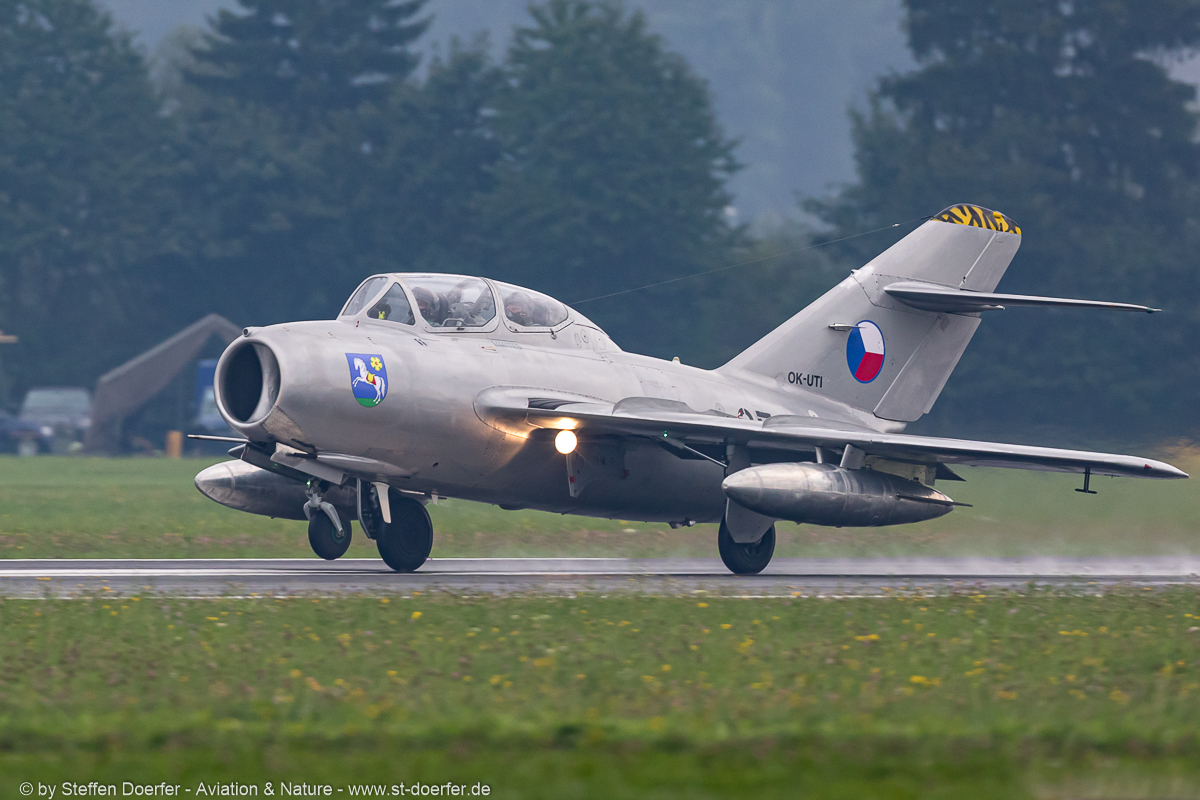 540IW5A0805
