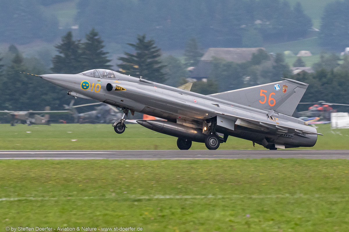 745JH3A2602