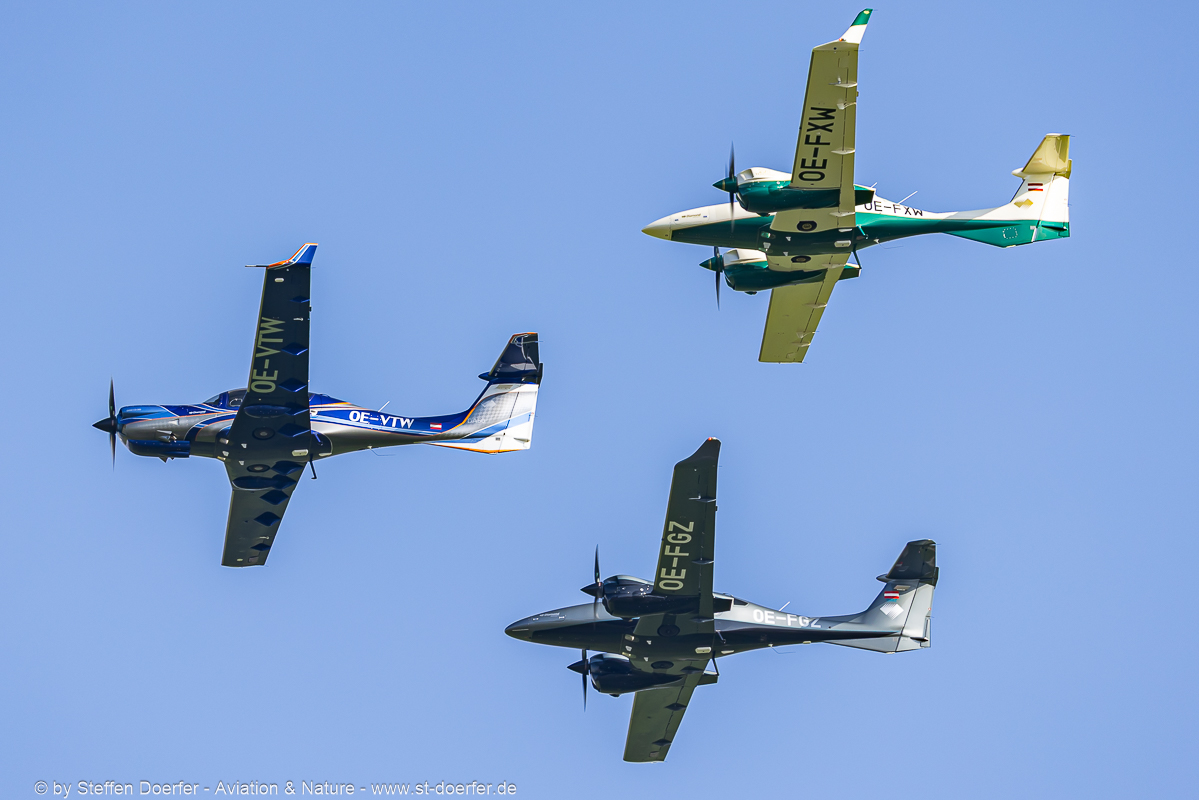 122CAA_8025