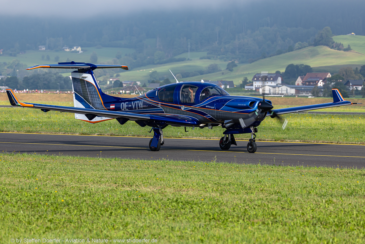122CAA_8149