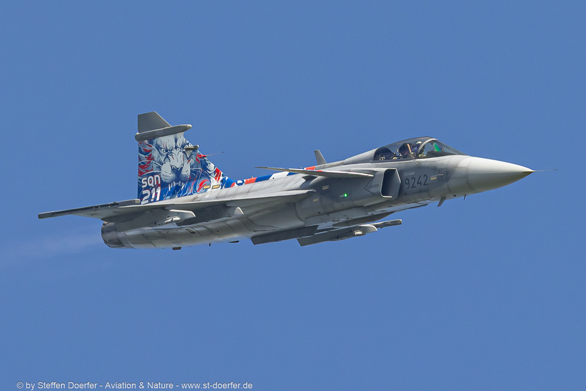 145CAA_8812