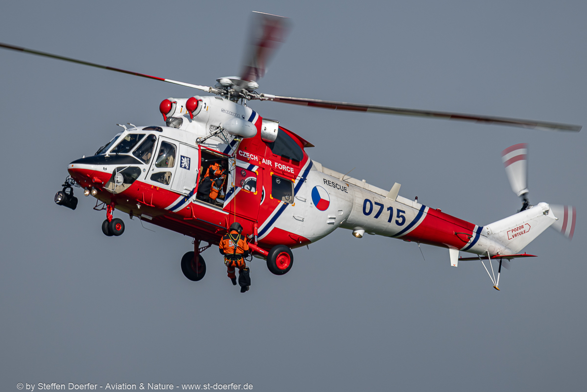 162CAA_8100