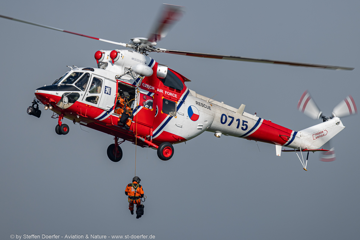 162CAA_8107