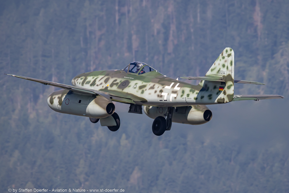 200CAA_9562