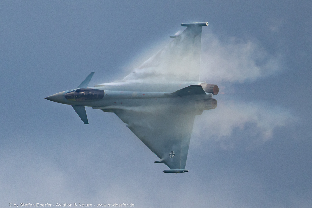220CAA_9867