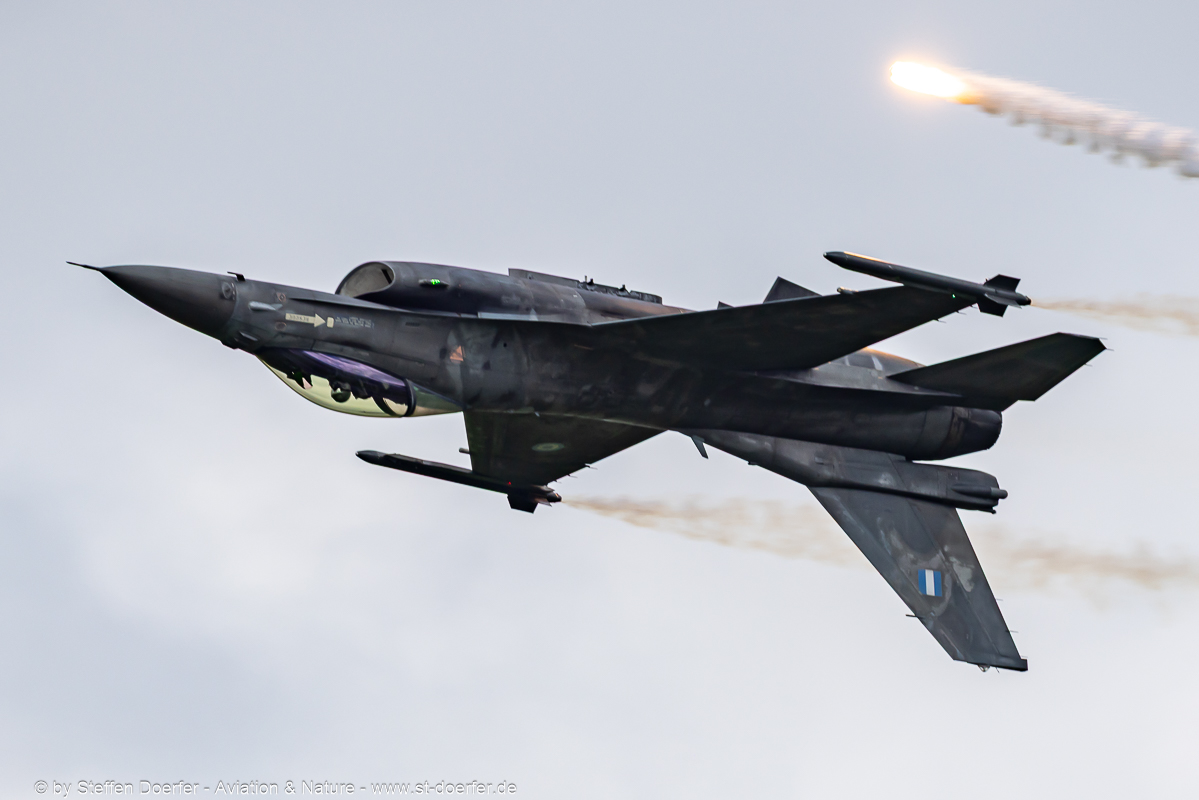 523CAA_3079