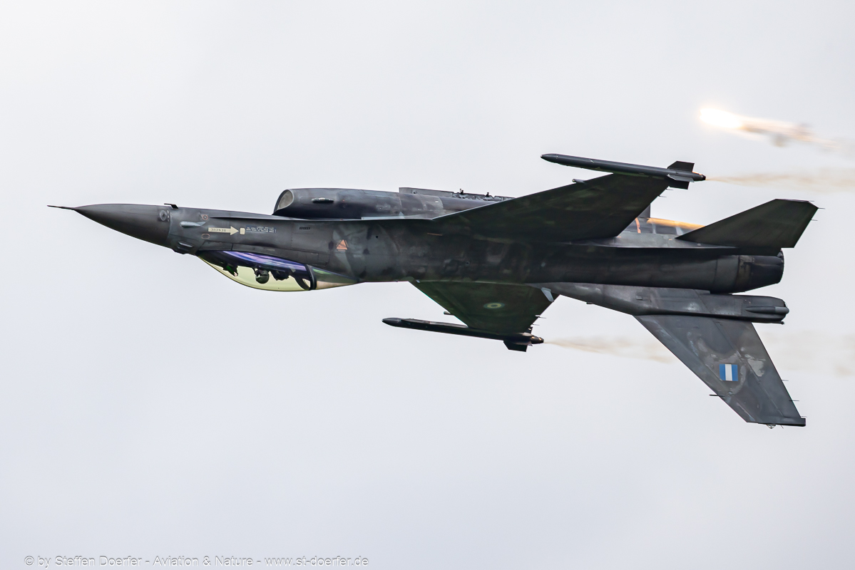 523CAA_3081