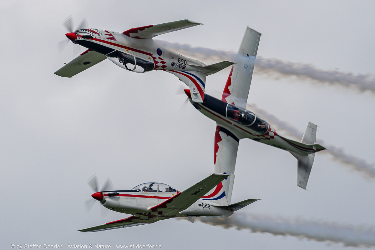 561CAA_3493
