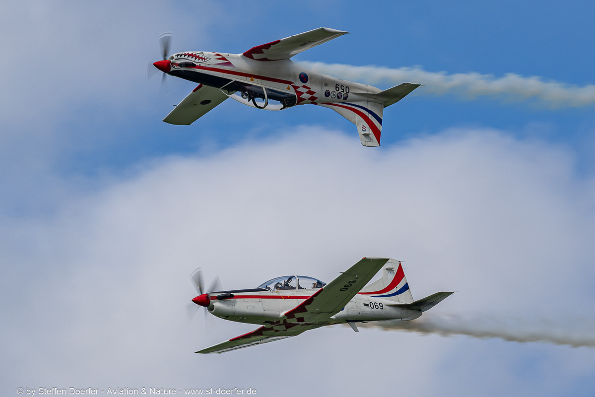 561CAA_3502