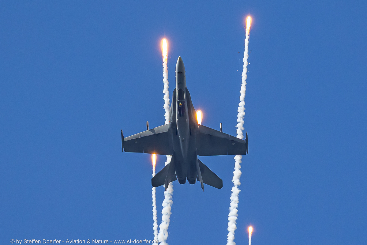 620CAA_3952