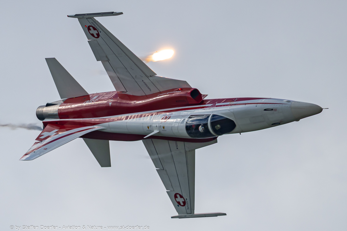 664CAA_4655