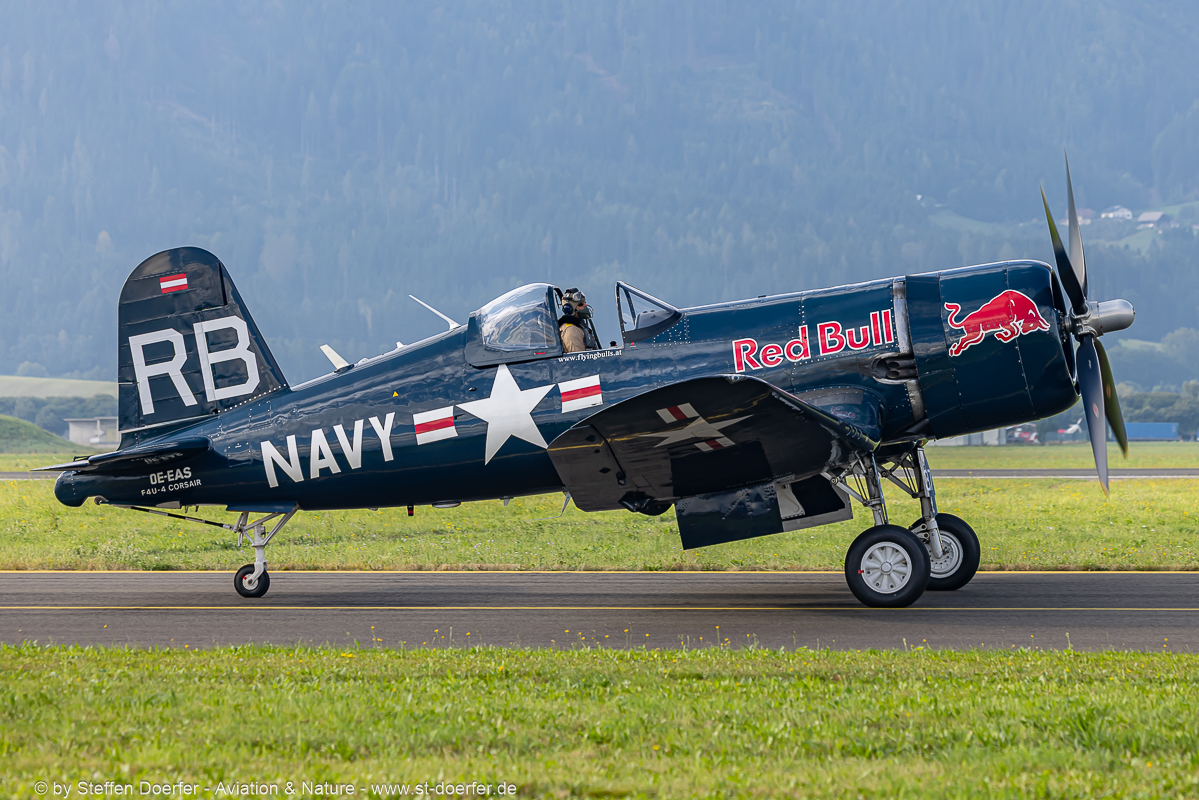 704CAB_7978