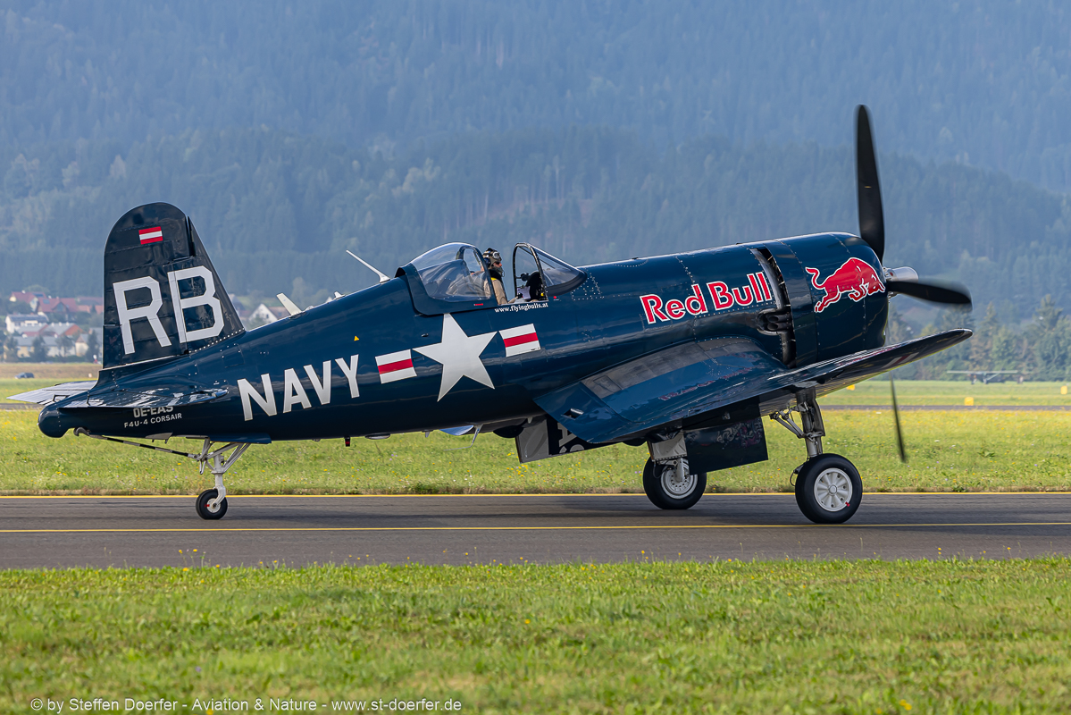 704CAB_7981