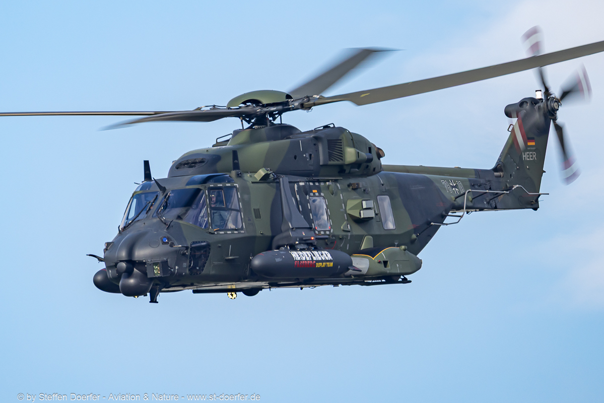 720CAA_7312