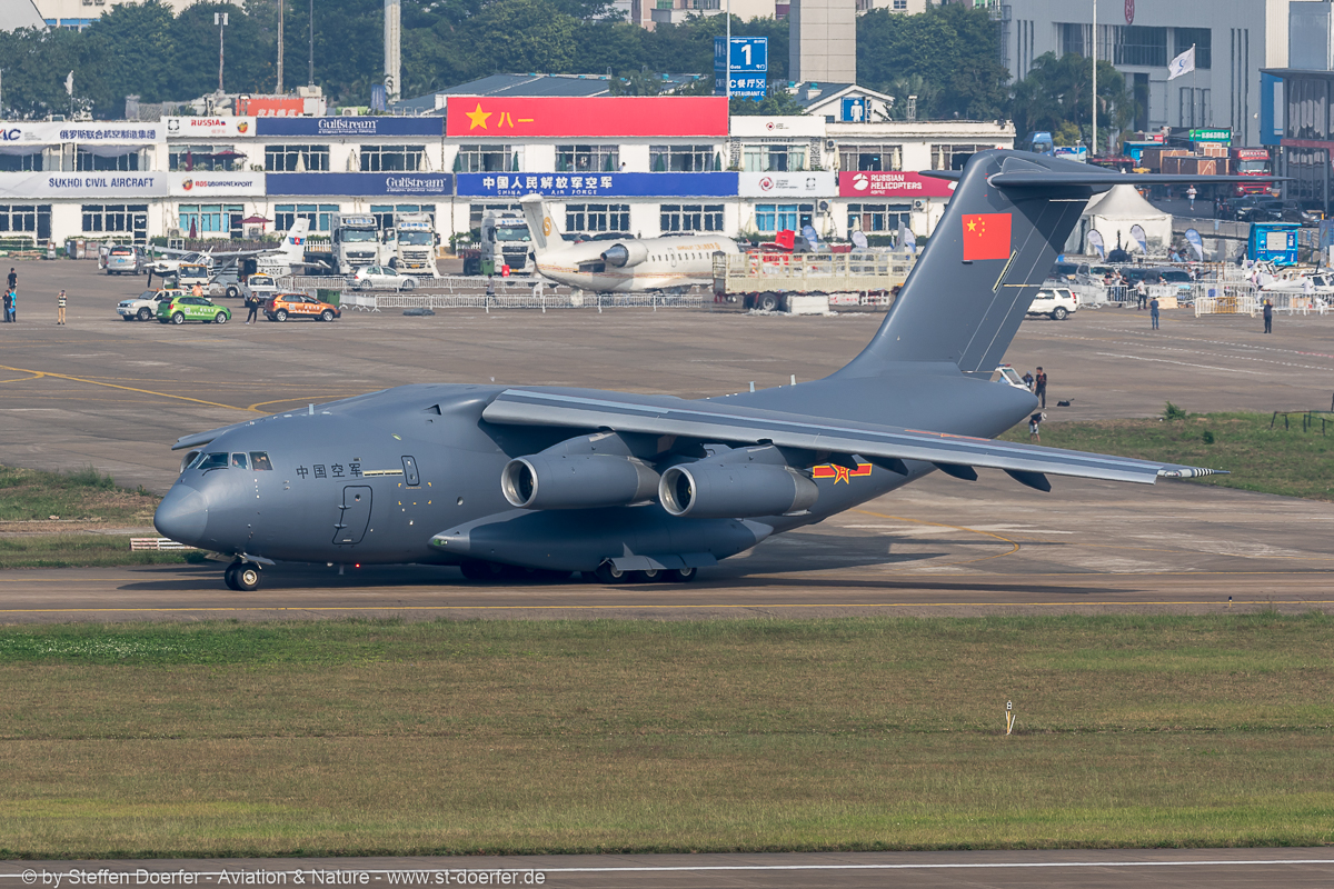 484IW5A8372