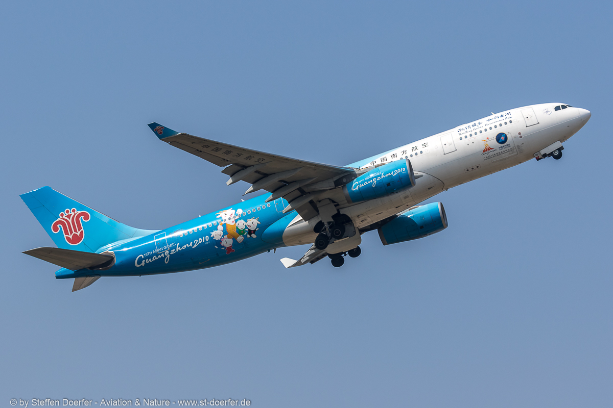 502JH3A9909